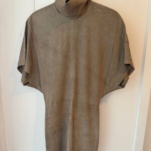 Reiss Velvety Dress – Effortless Elegance Meets Modern Chic